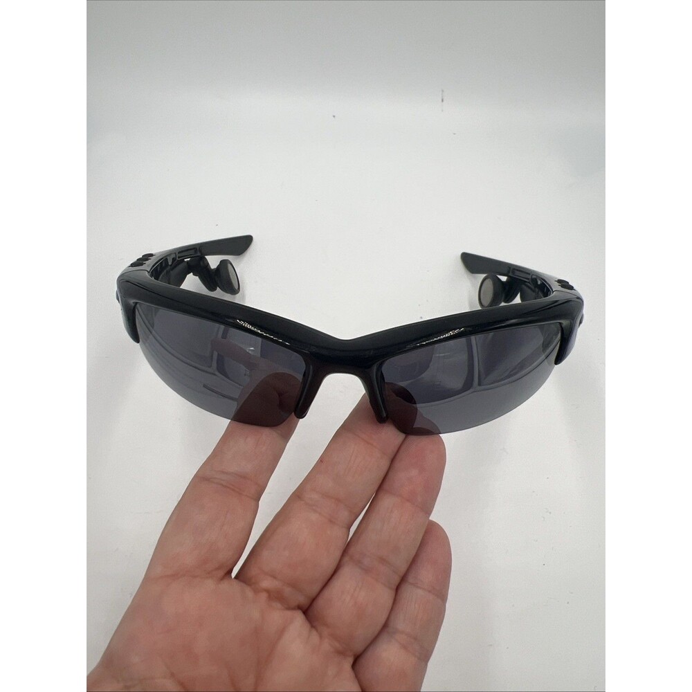 Rare Oakley Thump 512 Sunglasses Black Tested & Works PreLoaded Music & Charger